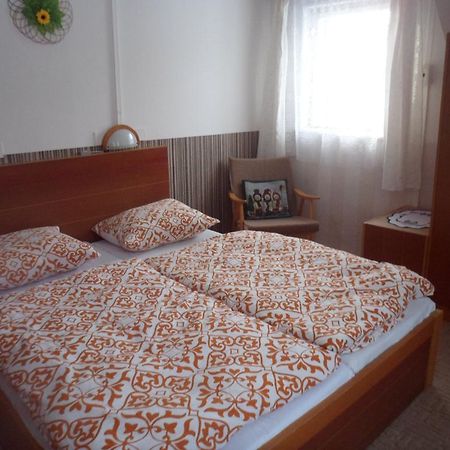 Pension Mikulka Mikulov v Krusnych Horach Dış mekan fotoğraf