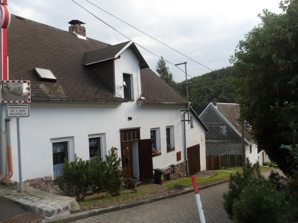 Pension Mikulka Mikulov v Krusnych Horach Dış mekan fotoğraf