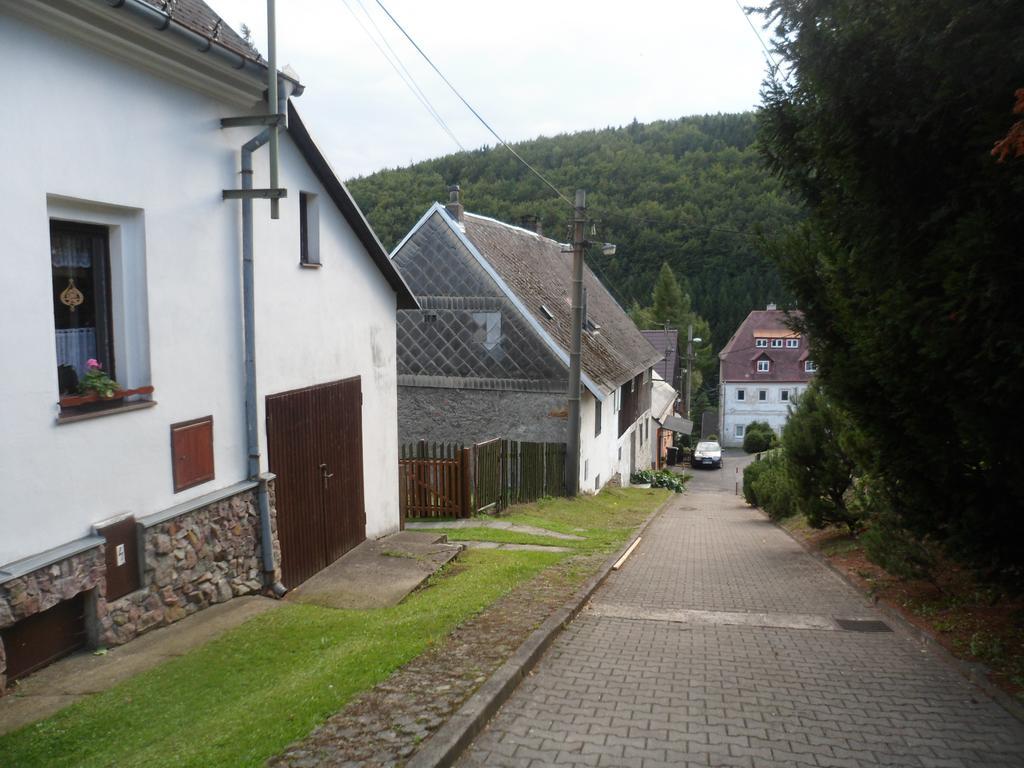 Pension Mikulka Mikulov v Krusnych Horach Dış mekan fotoğraf