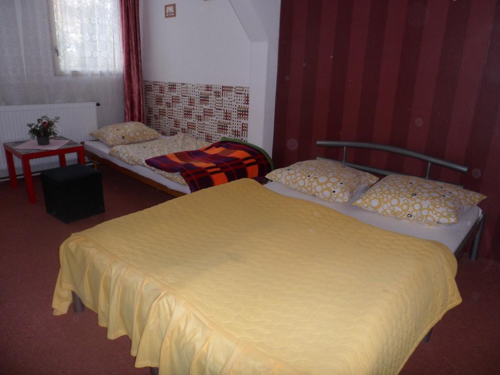 Pension Mikulka Mikulov v Krusnych Horach Dış mekan fotoğraf