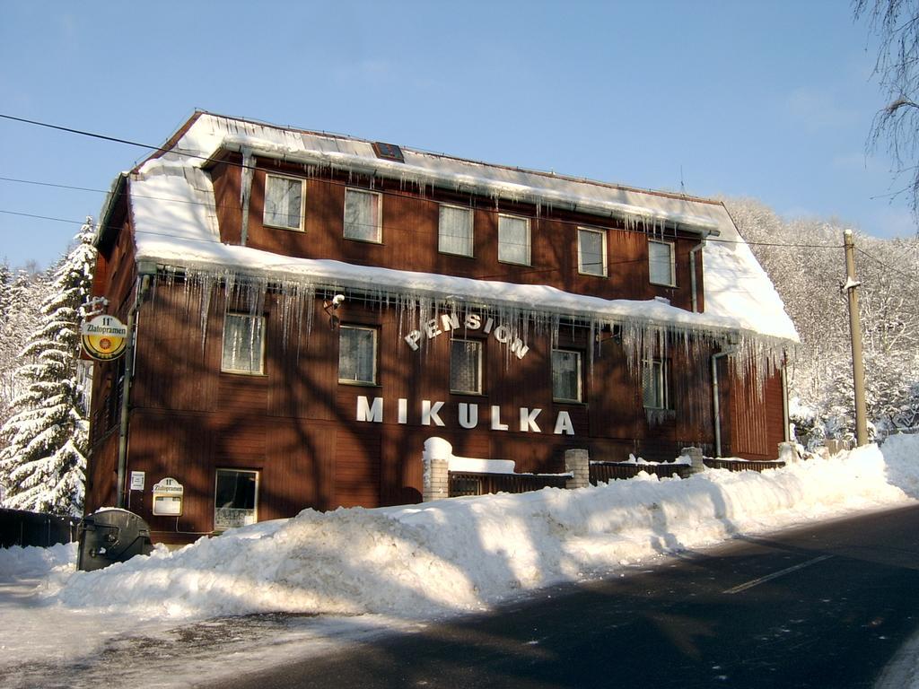 Pension Mikulka Mikulov v Krusnych Horach Dış mekan fotoğraf