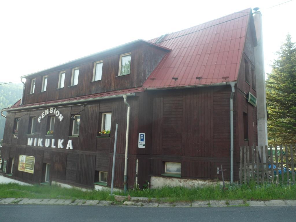 Pension Mikulka Mikulov v Krusnych Horach Dış mekan fotoğraf